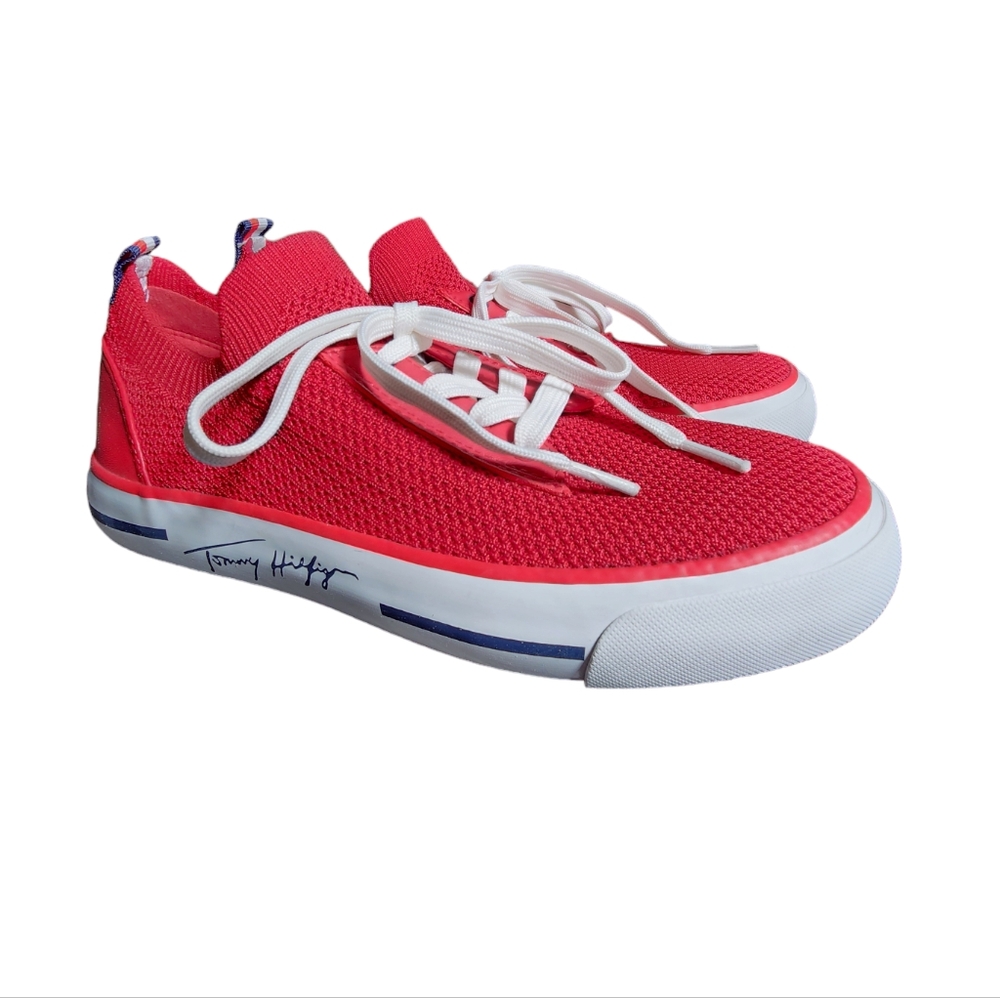 Tommy Hilfiger Gessie Red & White Stretch Knit Fabric‎ Lace Up Sneakers Size 7.5